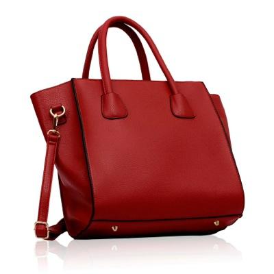 collections of all kinds of designers & affordable handbags, authentic footwears, both men, ladies & kids, in wholesLe and retail,call stella on: 08182078119'