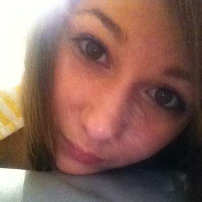 Follow back sur demande :3