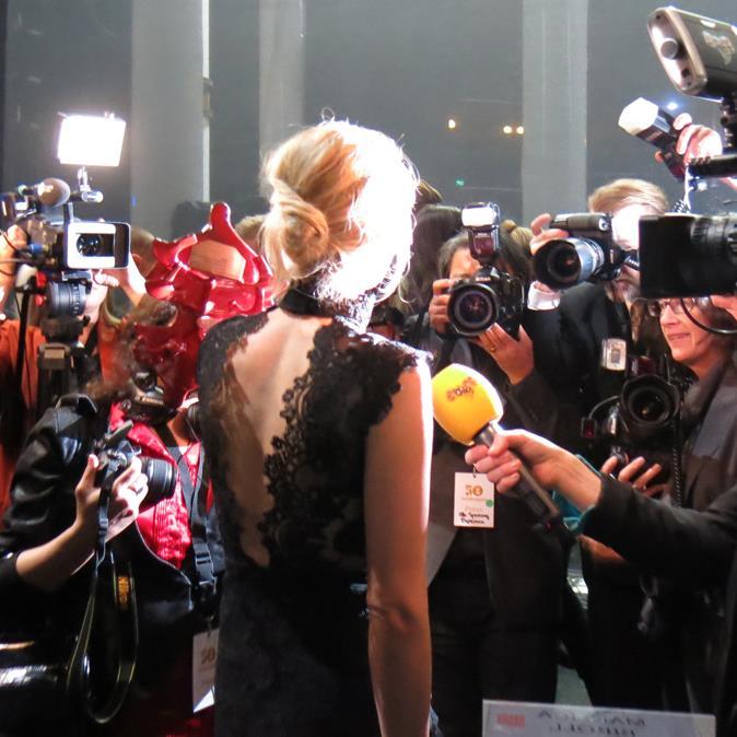 Bjorns Filmguide On Twitter Spring Uje Spring Henrik Schyffert Gor Film Med Uje Brandelius Om Parkinson Och Pop Allvar Och Humor I Den Sjalvbiografiska Berattelsen Premiar 20 Mars Filmvaren20