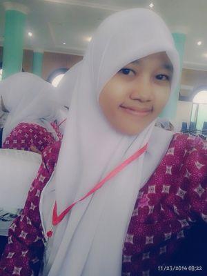 awalii hidup dengan senyuman :)