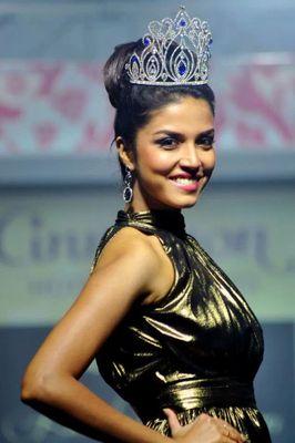 MissUniverseIndia2013 / MissDiva2013 *Choose to Look on the Bright Side* https://t.co/6dMa8QO1vY 
https://t.co/zxRMU02OE3