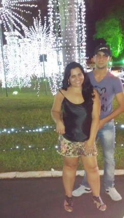 Susu_pq's profile picture. Se não for hoje, um dia será. Algumas coisas, por mais impossíveis e malucas que pareçam, a gente sabe, bem no fundo, que foram feitas para um dia dar certo.