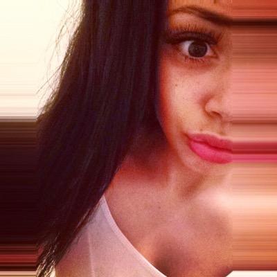 taneishasamson_'s profile picture. 