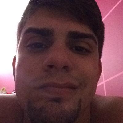 naldosurf26's profile picture. En esta vida NO se puede confiar y si confias, este seguro (a) que esa persona puede hacer algo que otras no pueden. buen dia siganme jaja