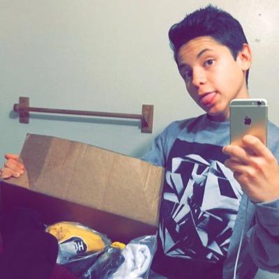 steven fernandez is my lyfe❤️.