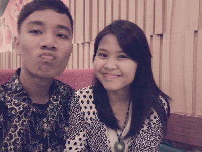 Oktaputry1's profile picture. Dan kini, rasaku bertahan sampai di kamu Heben Rezky Saragih♥♥♥ƪ(˘⌣˘)ʃз´̩̩̩⌣`̩ƪ(´⌣`ʃƪ)\( ´▽｀)/ Oh Tuhan, berkatilah kami berdua{} mejile&manila24february!☺