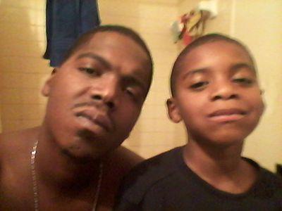 just your ordinary father of 3 not your plain guy Fam First is my motto♿