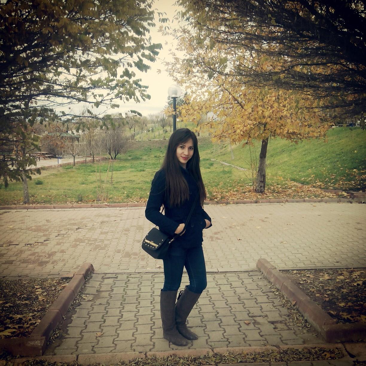 FatmaKvkL's profile picture. 