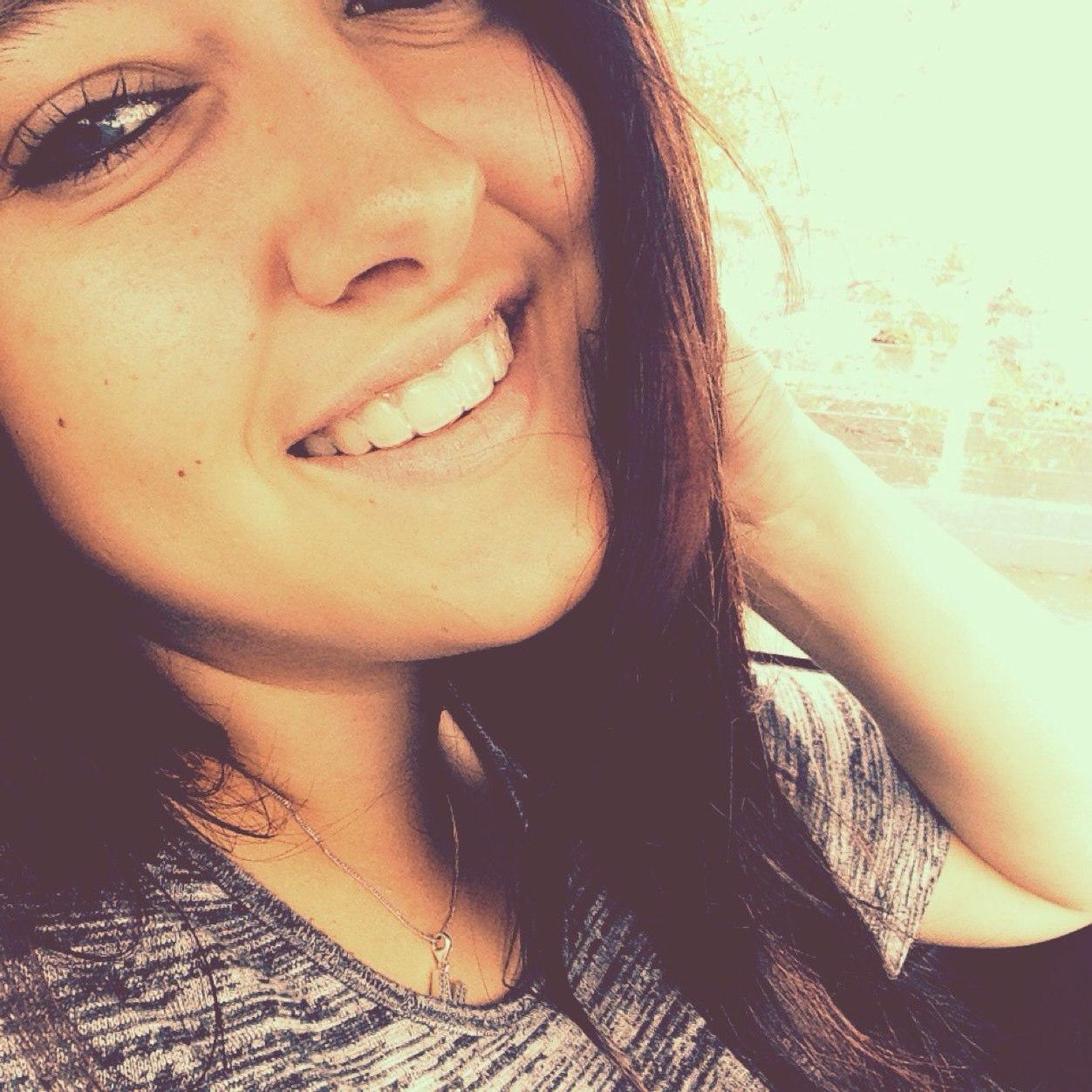 Maddy. 16. Wollongong. Singer. xx