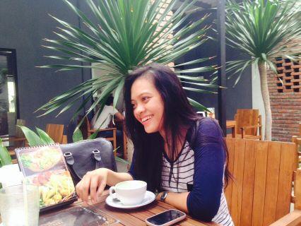 instagram path : dwinurulkholifah | line snapchat : kholifahdwi