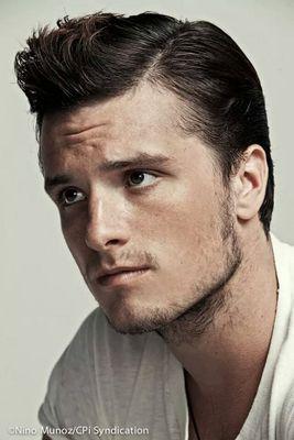 ~the name is josh hutcherson~
i play in a lot of movies
but you know me from the hunger games