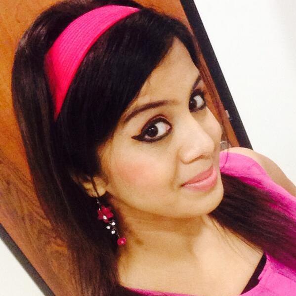 i lve mu$ic... nd r@in lover,.. lyk to p@int nd cook.. love thr!ller mov!es..am @ huge fan of vij@y..!! lve to see malayalam filmzzz...!!!