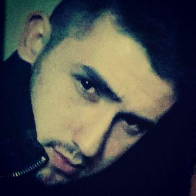 Bizde olmadığı halde başkalarına verebileceğimiz tek şey mutluluktur...