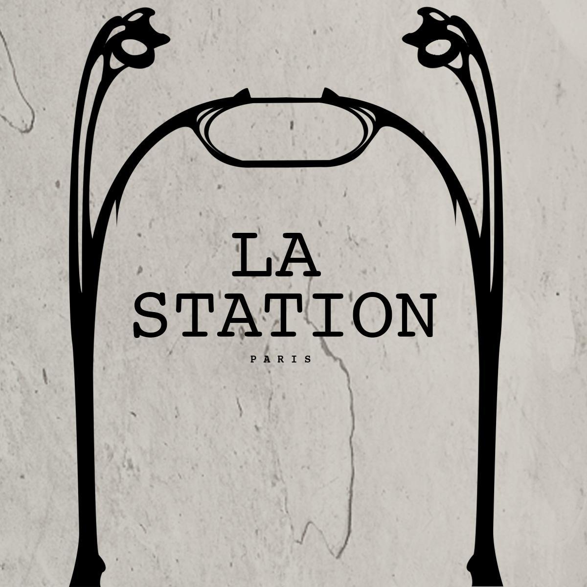 Gentes Dames et Gentilshommes ... Faites Escale à La Station ! Votre Boutique de chaussures Haut de Gamme. Metro Etienne Marcel