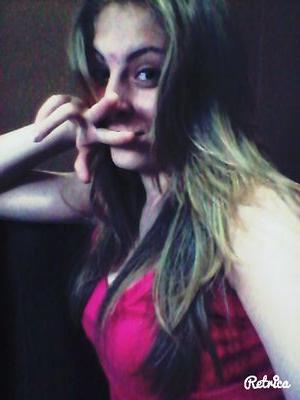 coleciono amigos na caminhada, inimigos nao me relaciono nao me emociono por eles eu nao sinto nada.