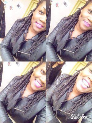 .Follow moi seulement .Insta: TYDOLLASGN . Snap : kadidiack .