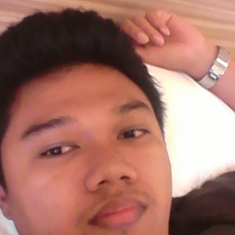 enzo_0071's profile picture. ไม่รู้