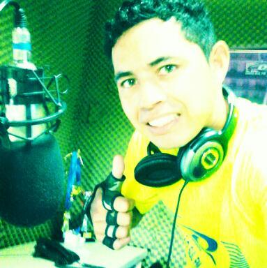 DEUS, FAMILIA,FUTEBOL,PRAIAS,MULHERES,PUBLICIDADES, MUSICAS,ESPORTES.EVENTOS,(AMAR E SER AMADO!)