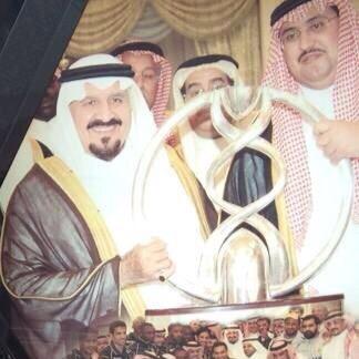 اللهُم إجعل سيرتي حسنه بين خلقك في حياتي و بعد مماتي، إلهي حينما اموت هِب لي من ينتظر ثُلث الليل ليدعو ليّ، اللهم رضاك و الجنه.