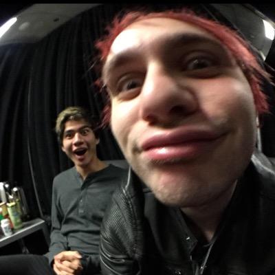 please RT link in bio                                and follow @CliffordImagine ?