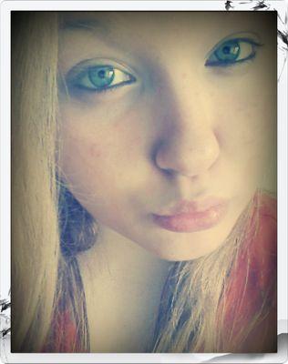 DestineyBishopp's profile picture. Hiiii xx