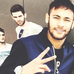 Vão se passar os anos, e dentre eles sempre haverá o meu amor por você… até o último dia de minha vida eu vou te amar, eu prometo. @Neymarjr since; 31/07/11