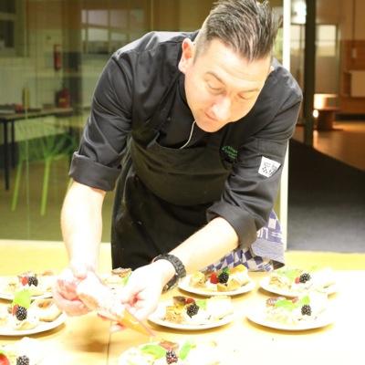 HouseofFoodZaan's profile picture. 