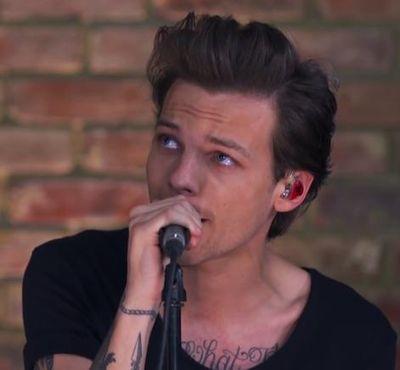 moonIightIou's profile picture. I'm all yours I got no control;