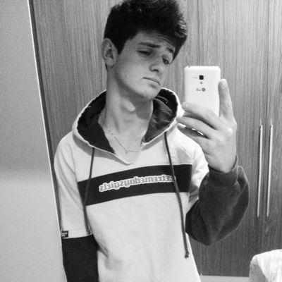 O promotor é só um homem Deus é o juiz.      Foda se oque pensam https://t.co/jHlpBVfNki
