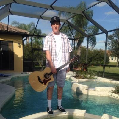 _NoahPatten_'s profile picture. i sing and stuff