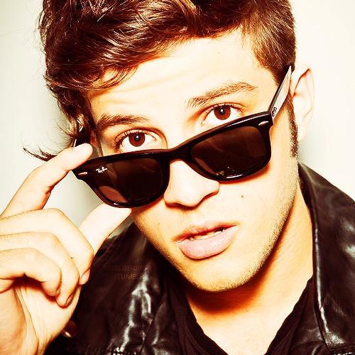 luisasc3's profile picture. Camile, Elvis, Isa, João, Arthur, Bernardo, Camila, JF, Gabriel