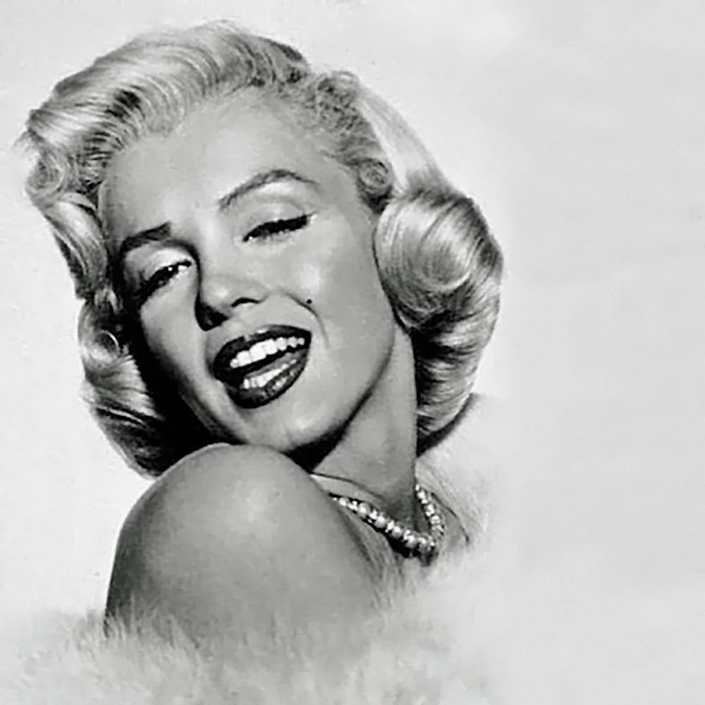 bricabrac12's profile picture. I follow back Progressive women changing the world Emma Watson Elizabeth Warren Hillary Clinton Sandra Fluke Netroots Nation NoH8 Go Girls