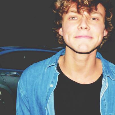 la risa de ashton como medicina