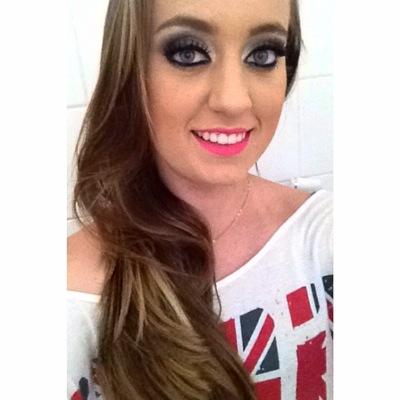 “Você percebe que as pessoas são inteligentes quando elas conseguem rir de si mesma, gente ignorante só consegue rir dos outros.”