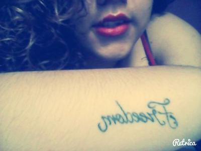 Cada persona tiene una historia. vivo el dia a dia acompañada de mi locura. #Dreamer#Freedom.