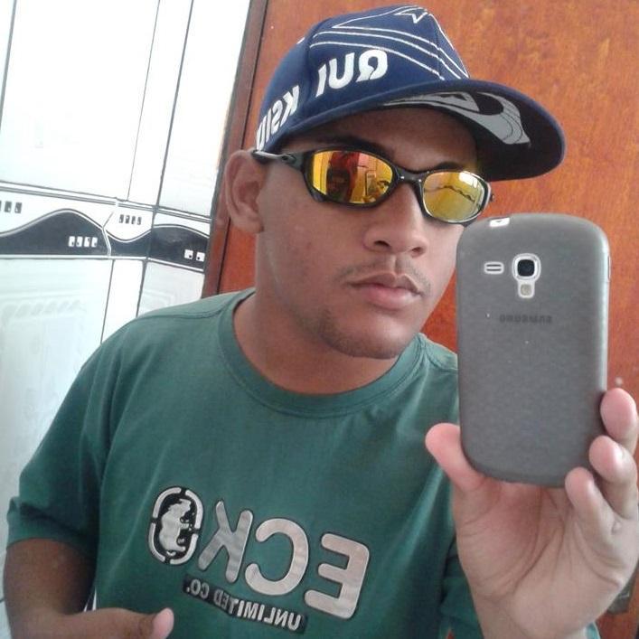 MCluhboladao_42's profile picture. MC Lúh - World #MundoTodo & o Universo sem Fim #Monstro rs