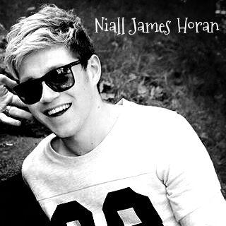I enjoy LIFE, Female, 15 years of age, 110% Directioner, I follow back, need 1/5
