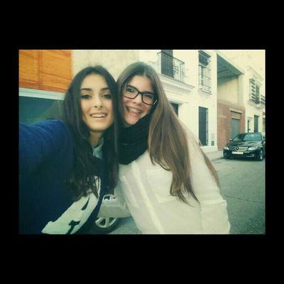 ↭ Los palacios Y Vilafranca. ↭ Amigas de mis amigas. ↭