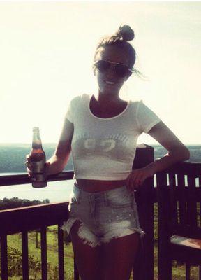 Little_Britter's profile picture. work like a captain, play like a pirate ⚓