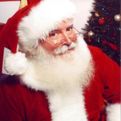 Santa will be tweeting his whole trip this Christmas!
Follow the offical Christmas countdown @christmas2o15 !
Give aways Start In December!
