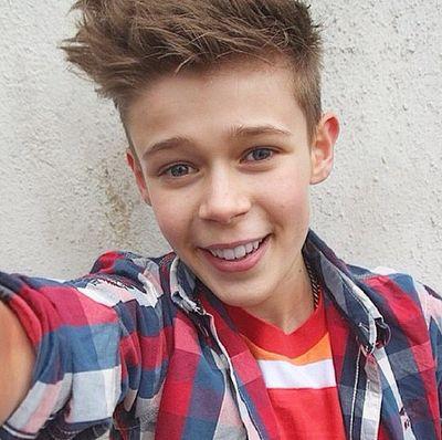 BeLasniierr's profile picture. Hey guys!! I am new to twiter   • My idol ----- BenjaminLasnier      • Nine months being Benziler      • 02/04/1999 -----The most beautifol time of the world