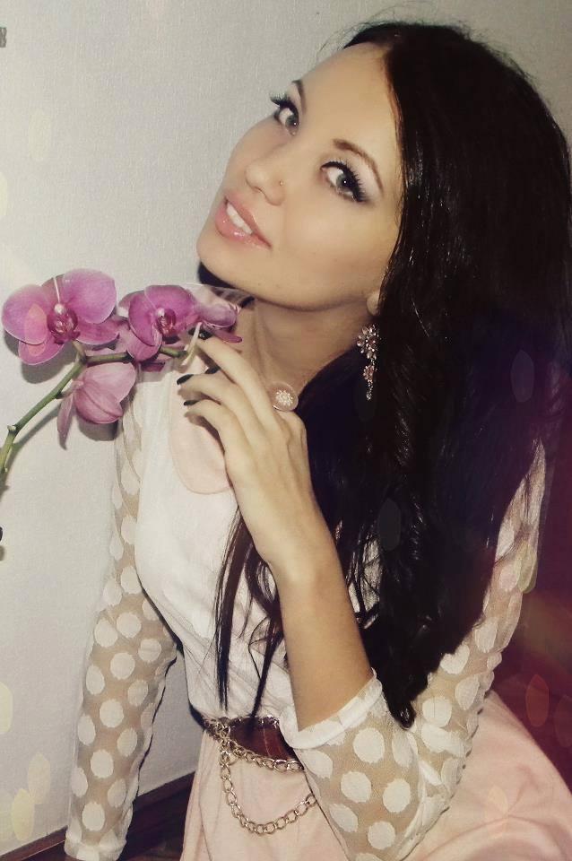 castro_ila's profile picture. 