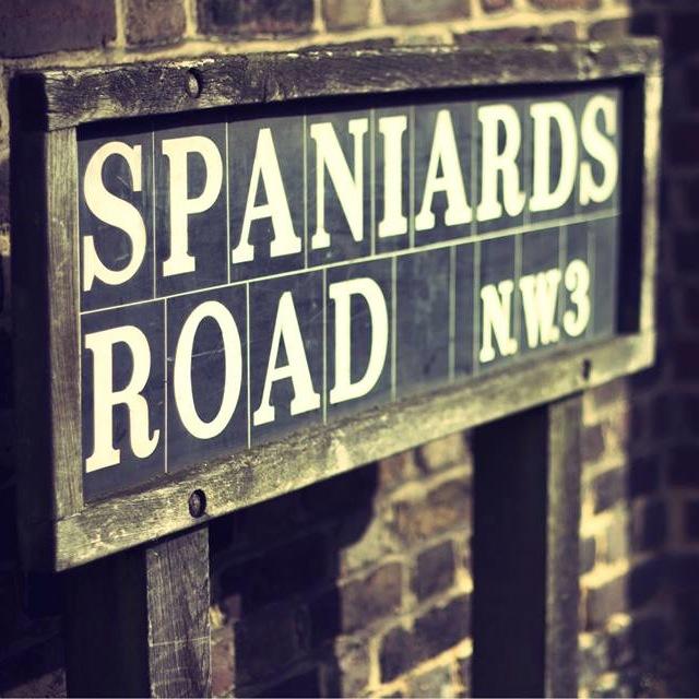 Bilingual blog in Spanish & English about life and reality of London. http://t.co/EUDTmSJFkT