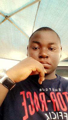 Describe myself with 150 characters?? U've got to be kidding me!#Team Taurus #Team follow back©