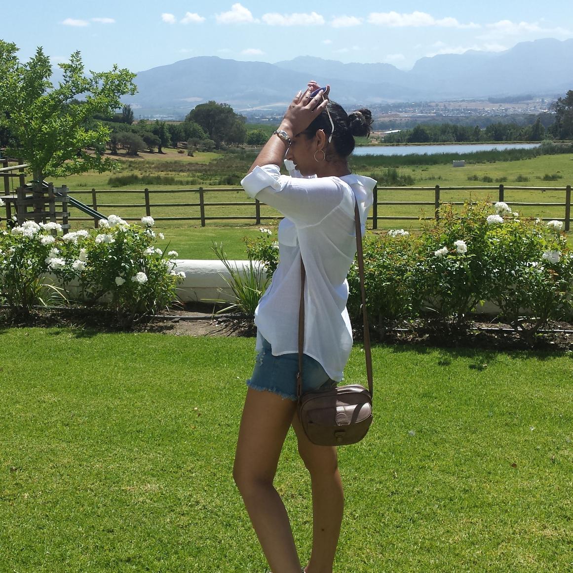 LoungeAct99's profile picture. I like pie.