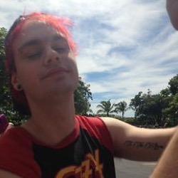 hi cutie, go follow @deepthroatmuke and ask for a follow back