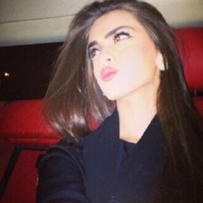 اني فتاه بسيطه تقتبس مايروق لها❤️