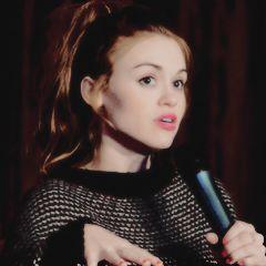 babieholland's profile picture. @scottmcarmy