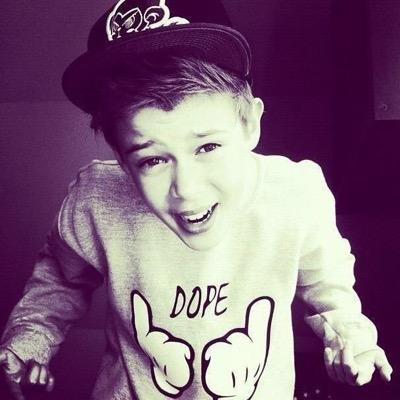 My new daddy is: @AlluringTemper Mama: @MiniSingingK. Best Friend:@xMissTrouble. #10YearsOld #RP #HalfDemon #HalfAngel