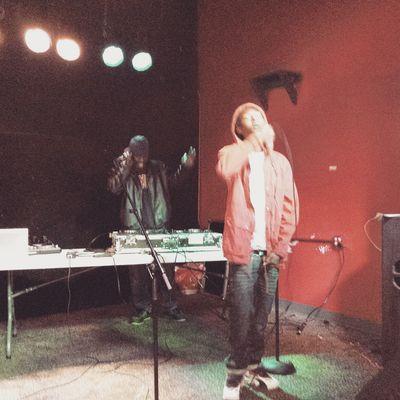 Follow me to listen to some live ass musik And Beats New track: Hopeless... Out Now